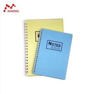 Spiral Notebook-dator i enkel stil